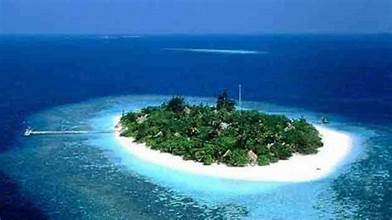 Exploring the Dynamic Interplay between Lakshadweep and Maldives Tourism: Opportunities and Diplomatic Challenges