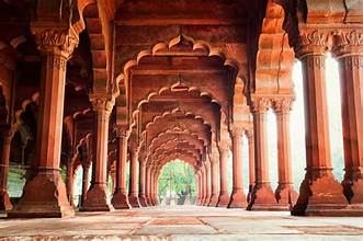 World Heritage Day: A Glimpse into India's UNESCO Heritage Sites