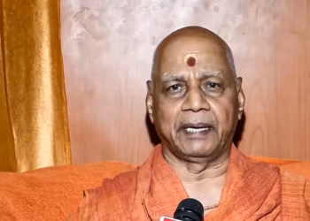 Ayodhya Controversy: रामलला के खजाने में सेंधमारी, क्या सिर्फ 2 इस्तीफों से छिप जाएगा करोड़ों की चोरी का सच?